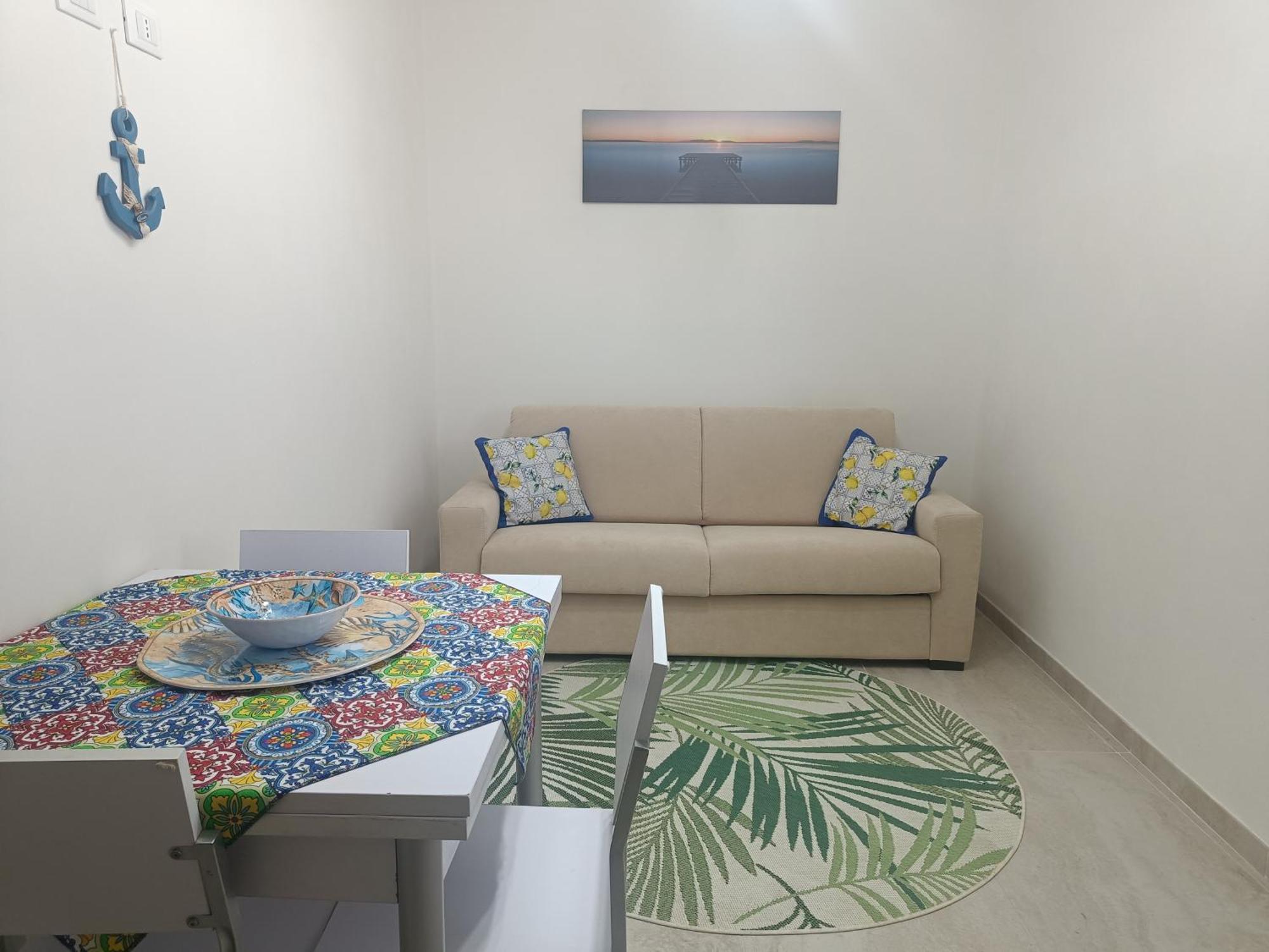 Divino Appartamenti Vista Mare 彼得罗西诺 外观 照片