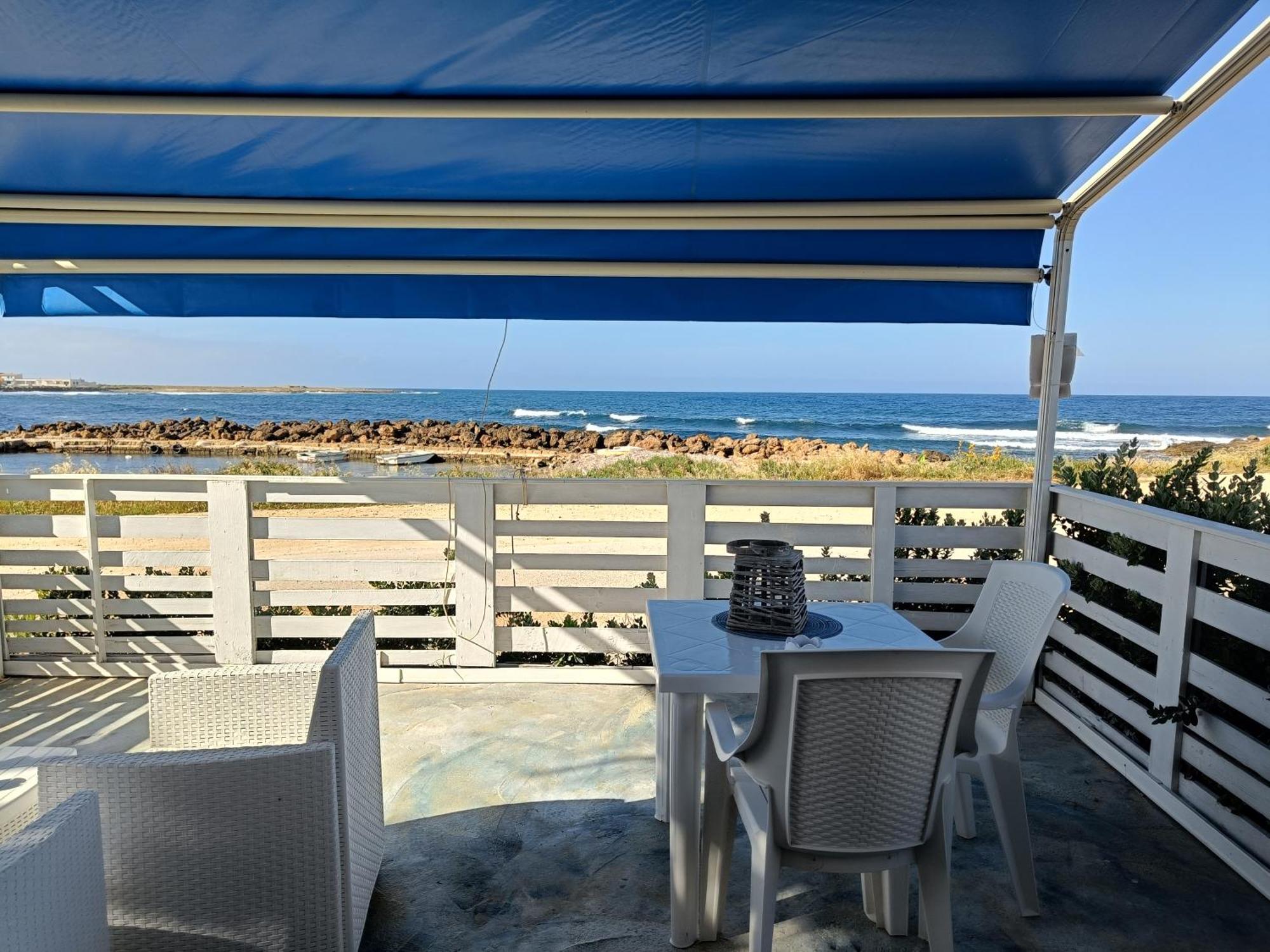 Divino Appartamenti Vista Mare 彼得罗西诺 外观 照片
